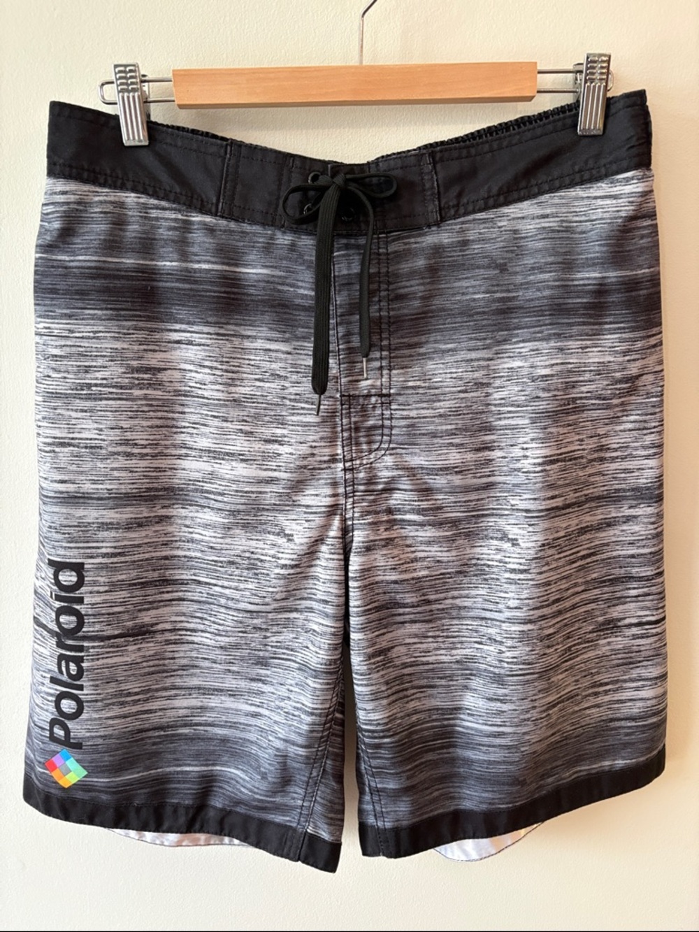 Polaroid Lined Board Shorts Black Grey Size Medium